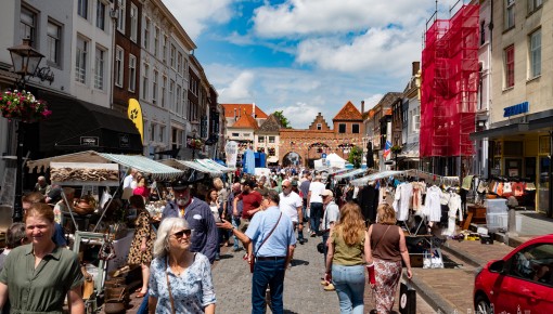 Zeemanskoren, restantenmarkt en brocante